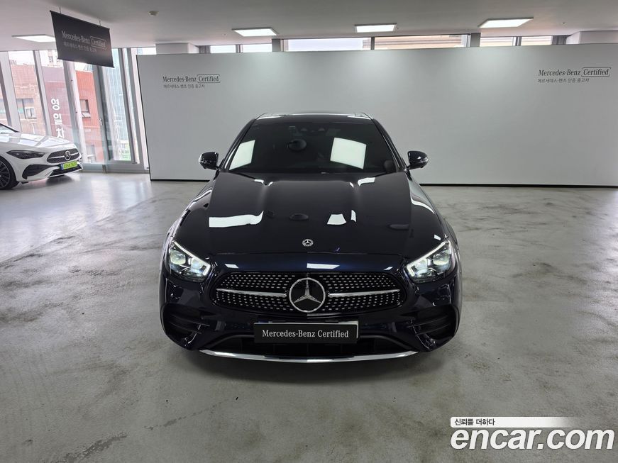 Mercedes-Benz E-Class 2023