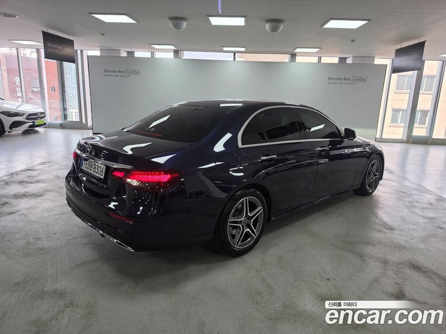 Mercedes-Benz E-Class 2023