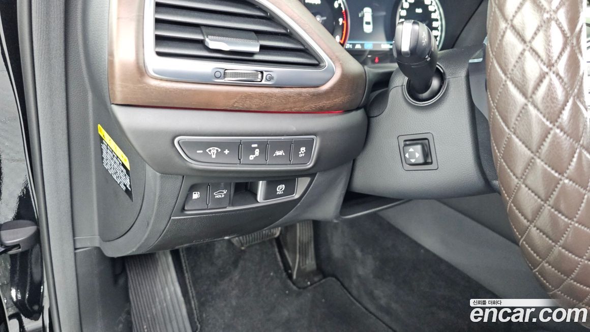 Genesis G90 2021