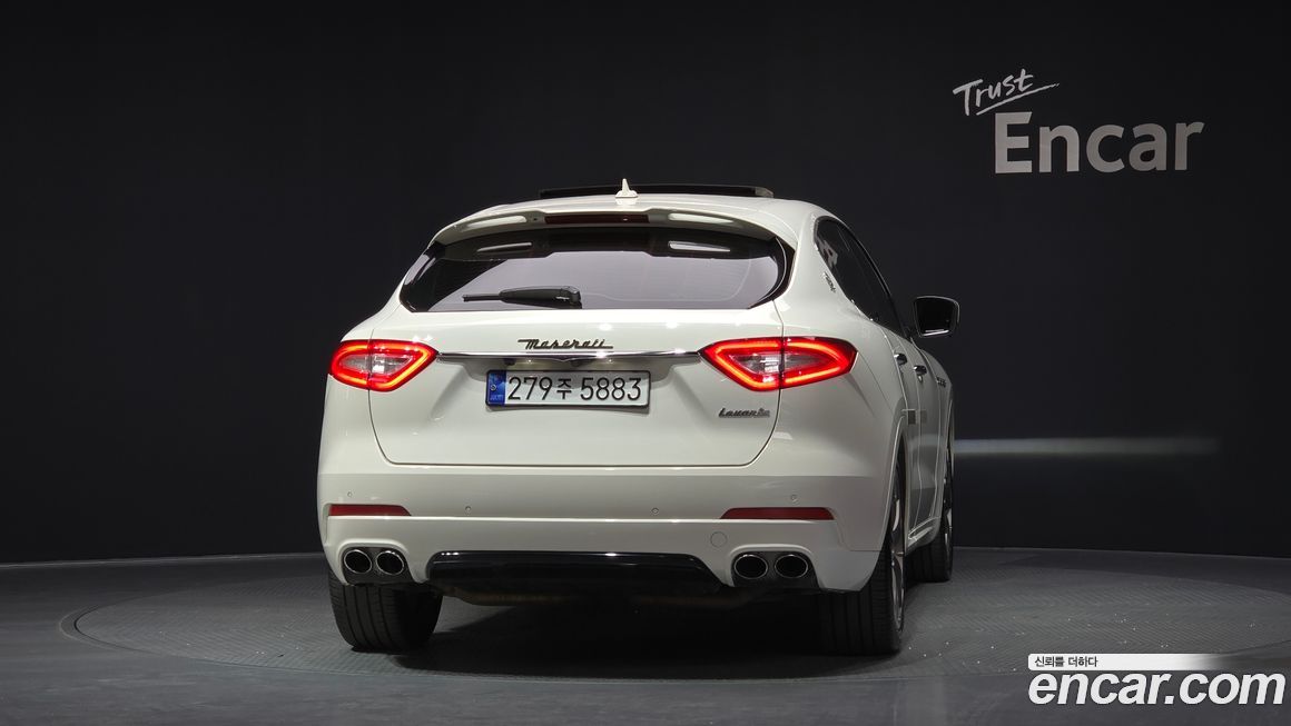 Maserati Levante 2017