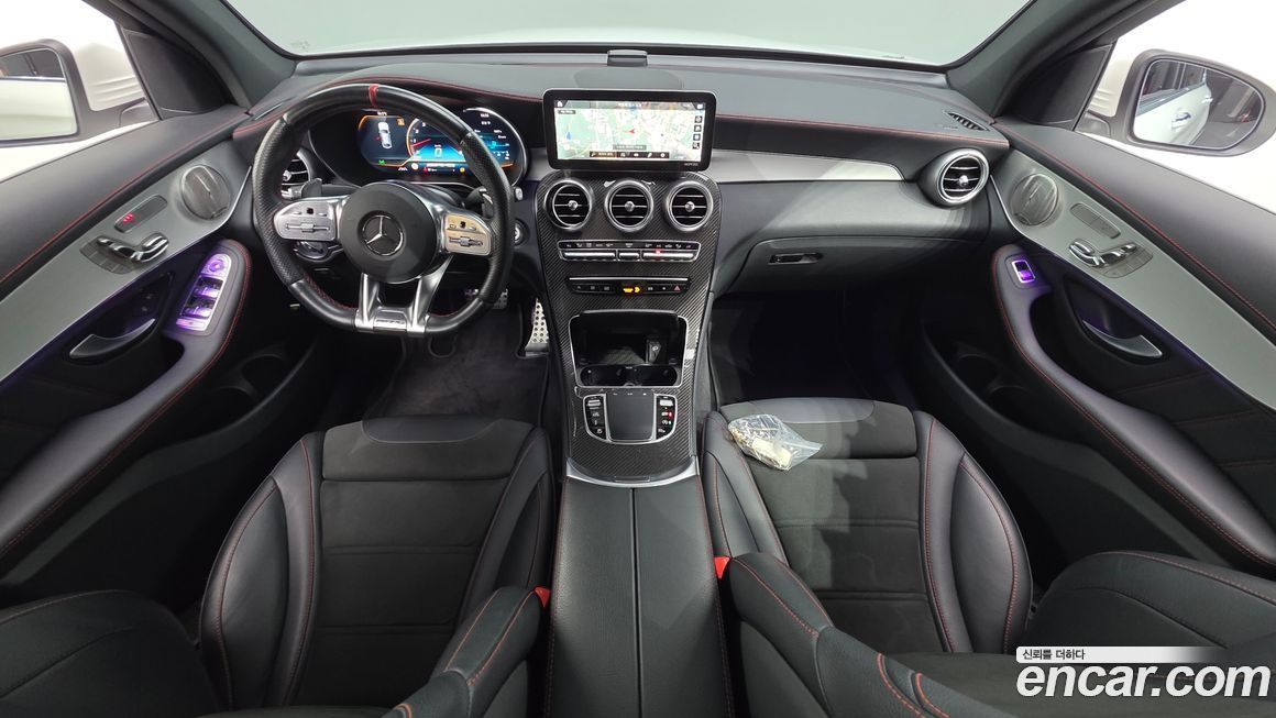 Mercedes-Benz GLC-Class 2021