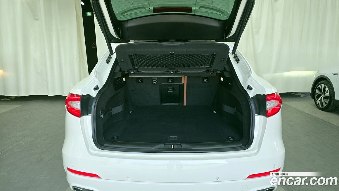 Maserati Levante 2017