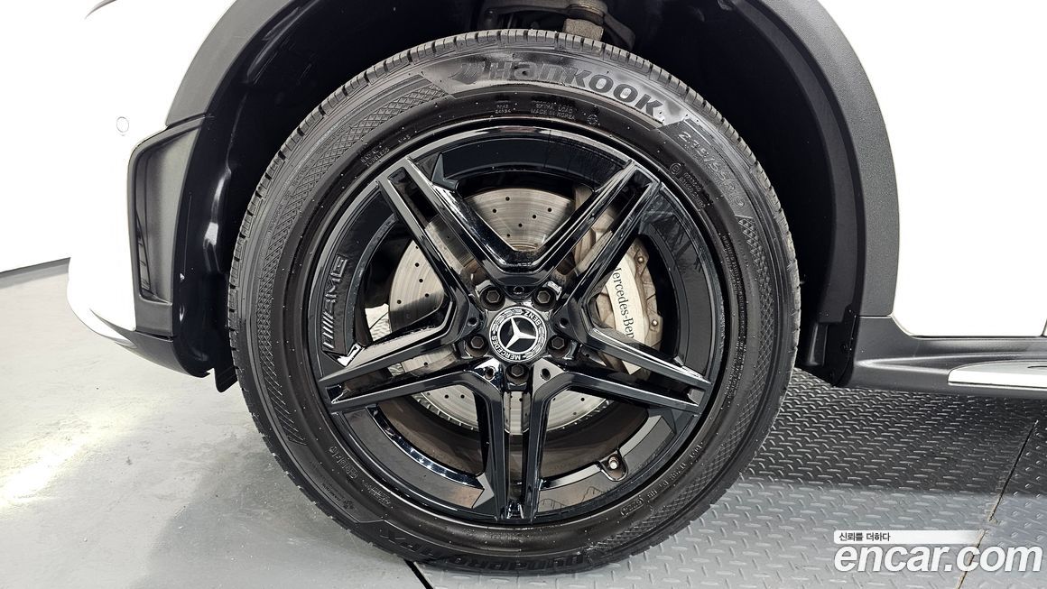 Mercedes-Benz GLC-Class 2022