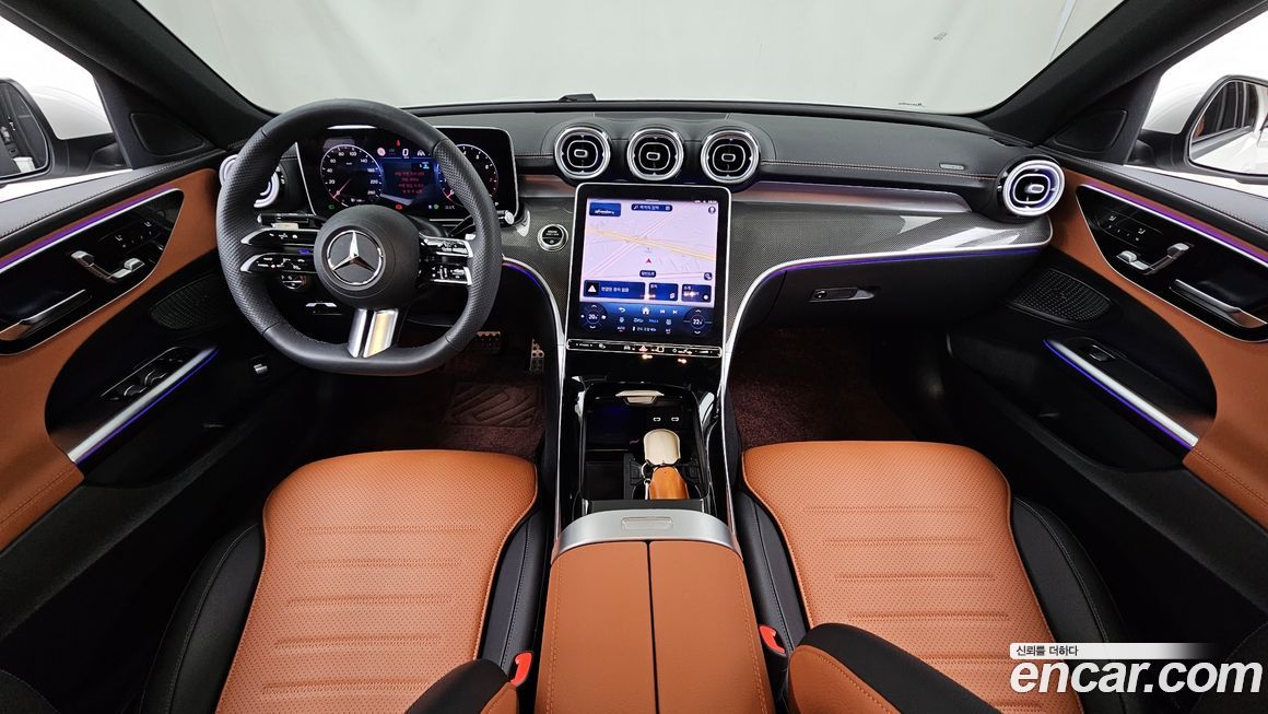 Mercedes-Benz C-Class 2025