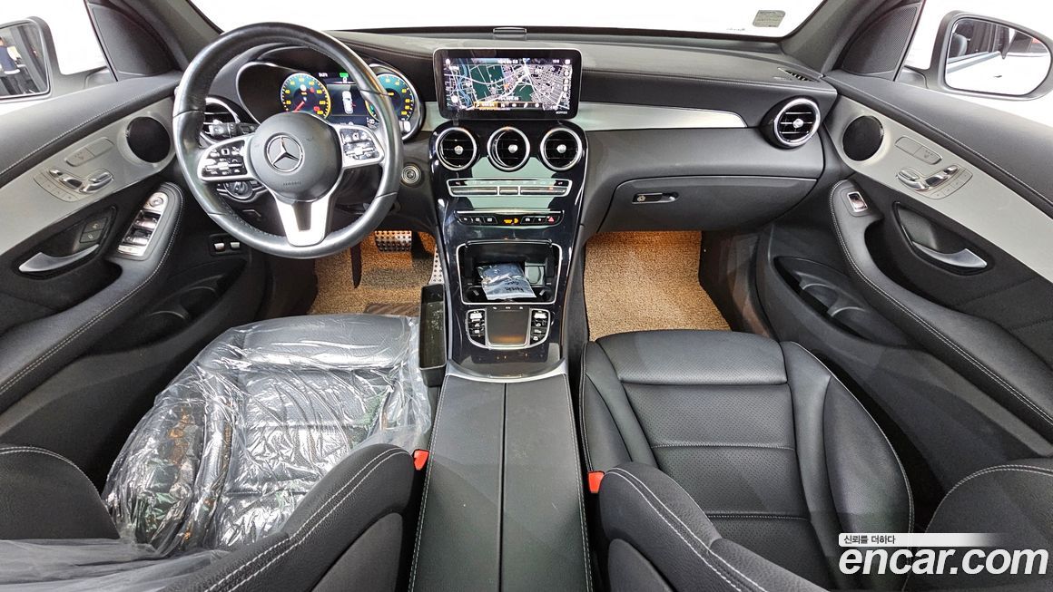 Mercedes-Benz GLC-Class 2022