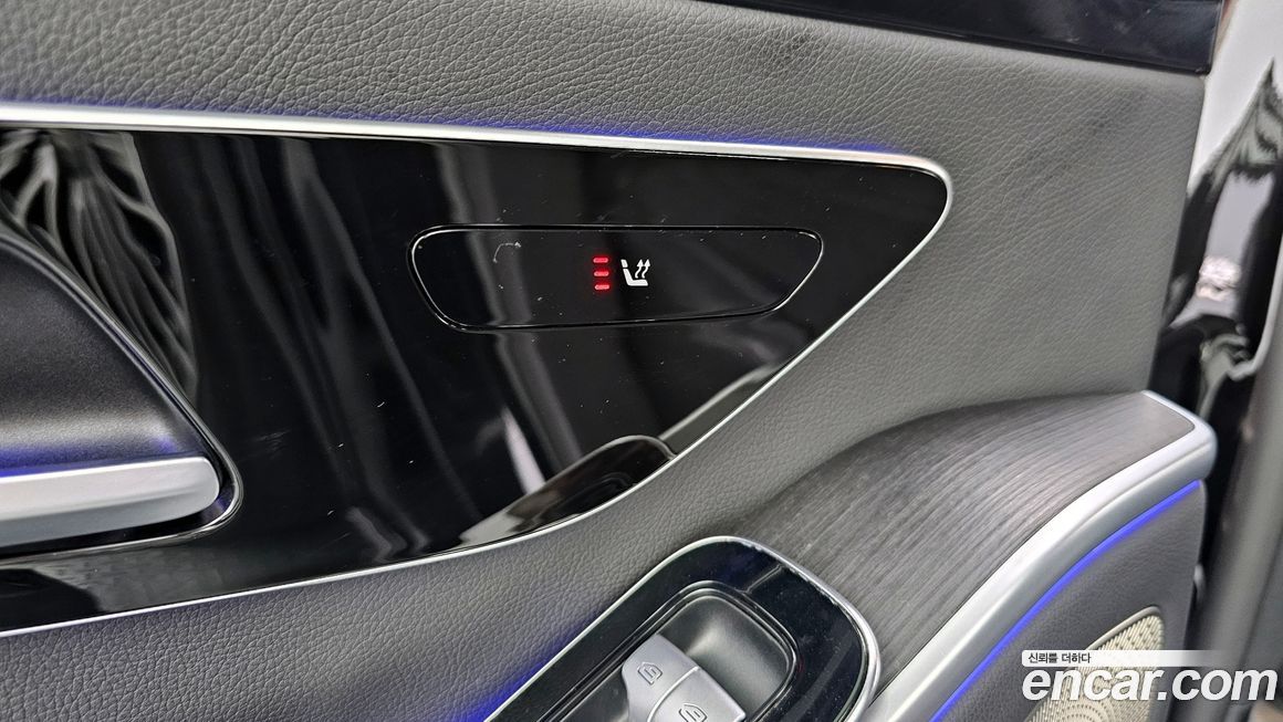 Mercedes-Benz S-Class 2021