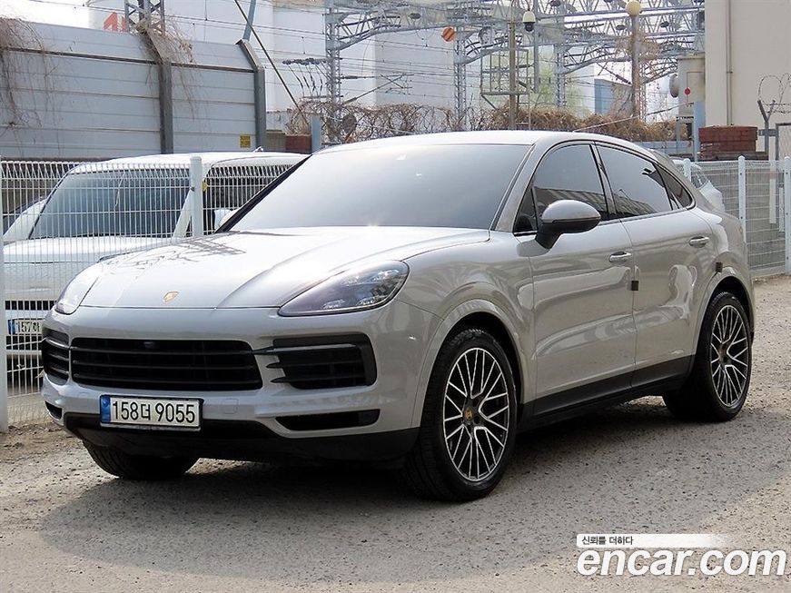 Porsche Cayenne 2021