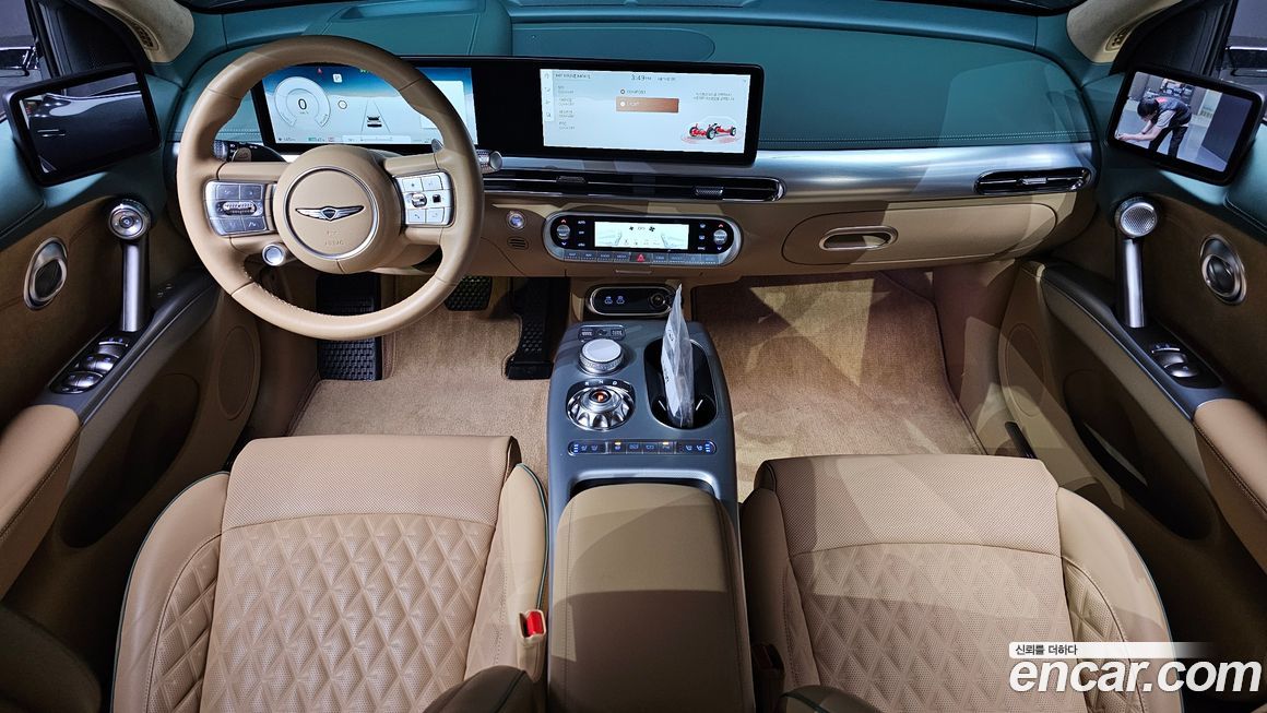 Genesis GV60 2025