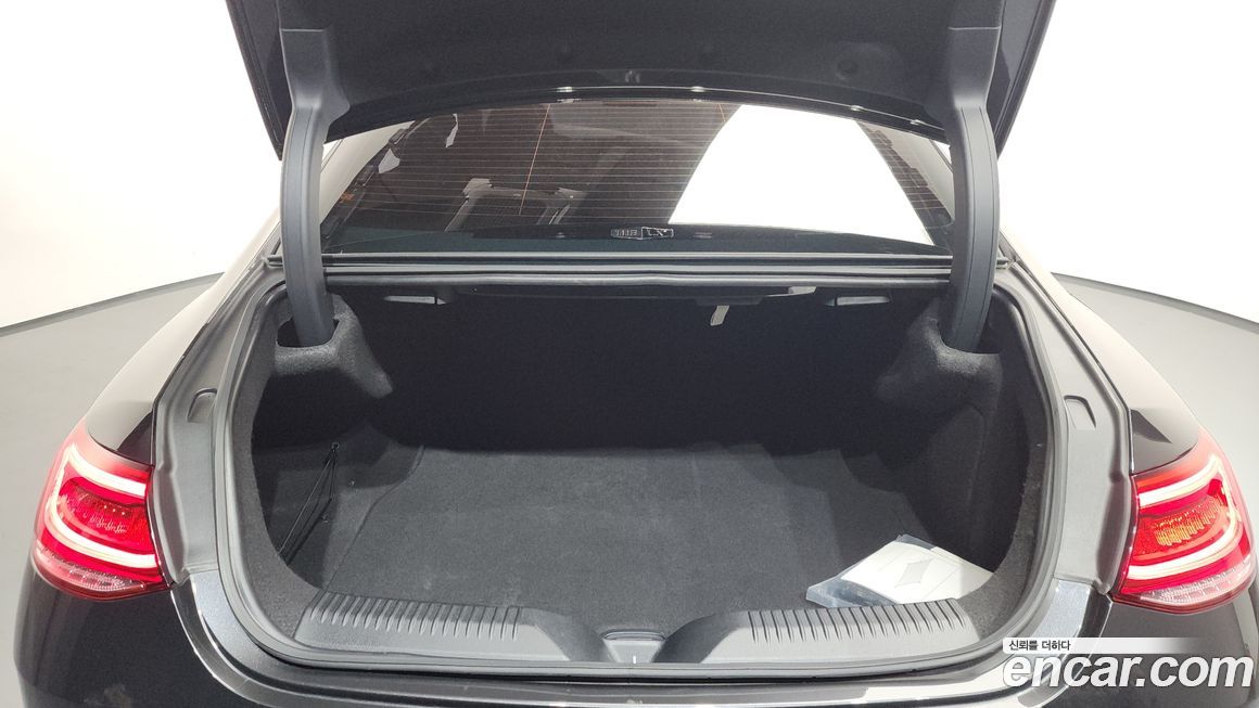 Mercedes-Benz CLS-Class 2023