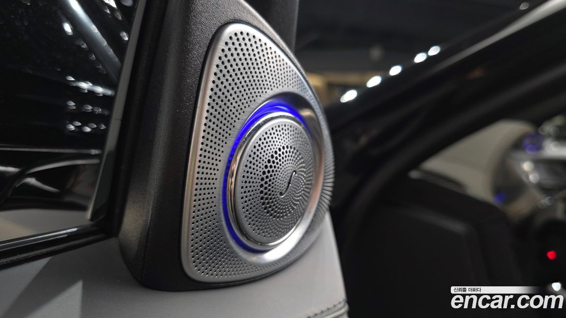 Mercedes-Benz S-Class 2020