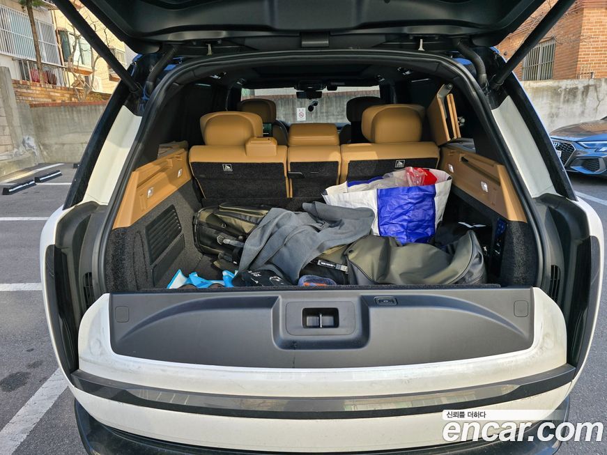 Land Rover Range Rover 2023