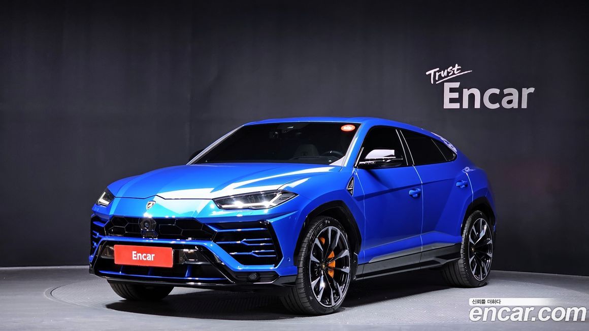 Lamborghini Urus 2021