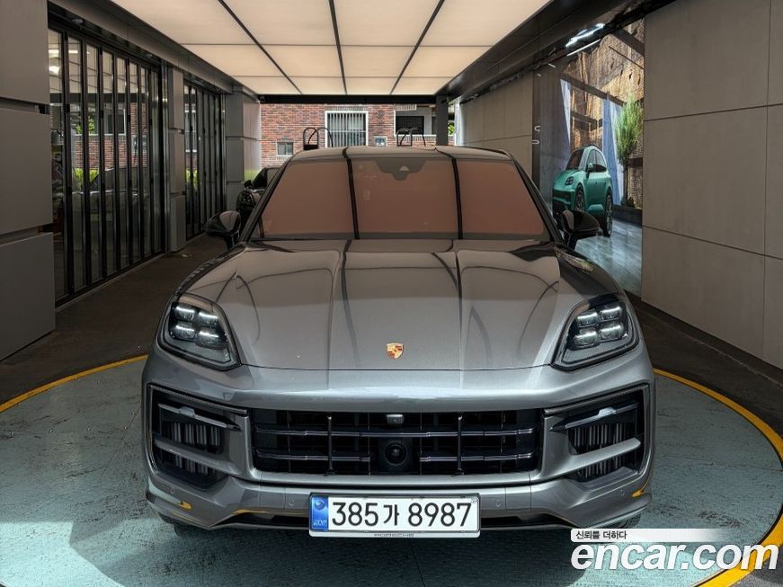 Porsche Cayenne 2025