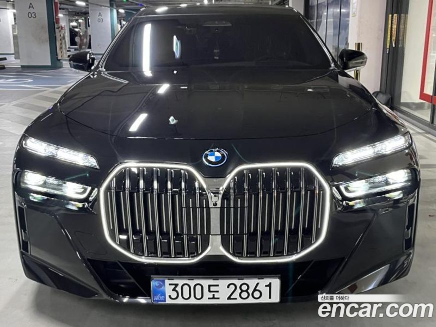 BMW 7-Series 2025