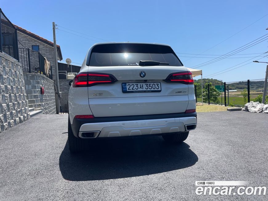 BMW X5 2023