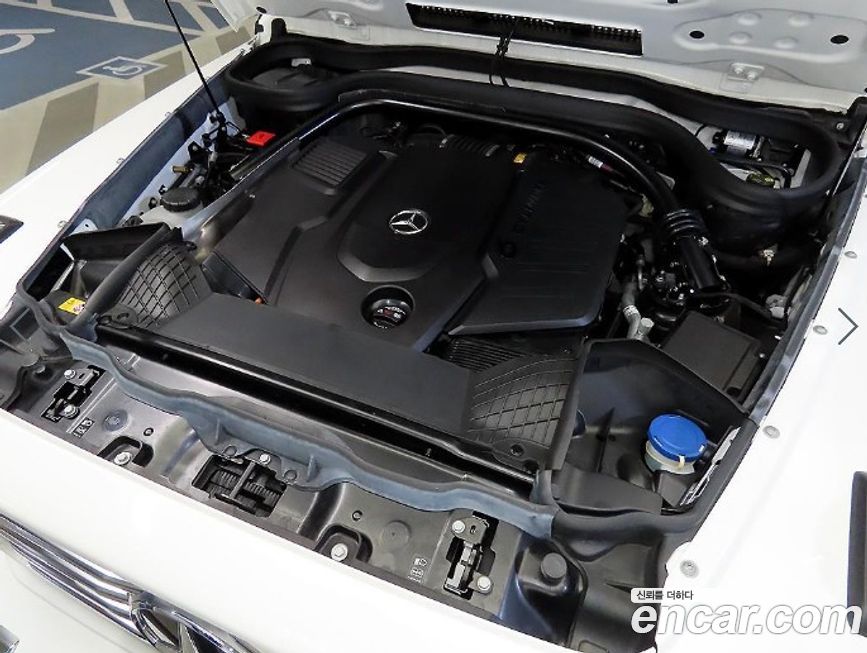 Mercedes-Benz G-Class 2025