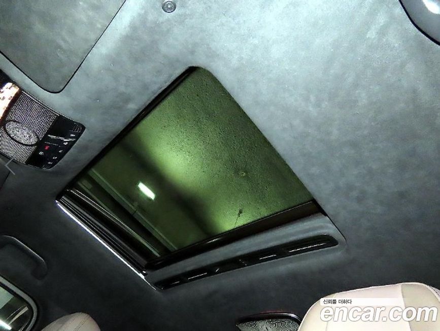 Mercedes-Benz G-Class 2025