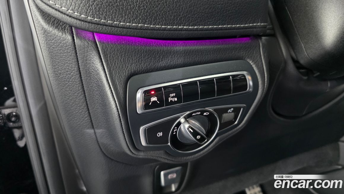 Mercedes-Benz G-Class 2021