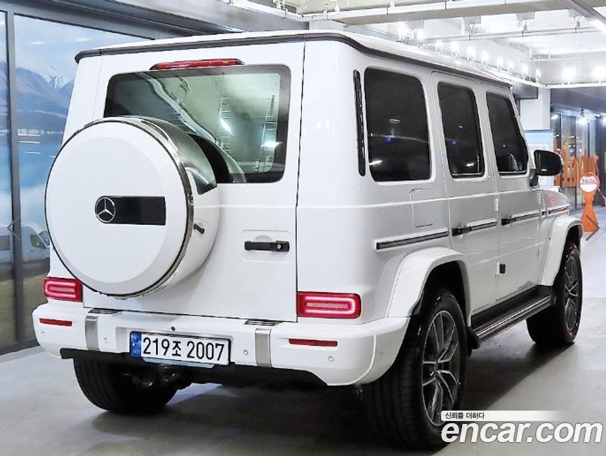 Mercedes-Benz G-Class 2025