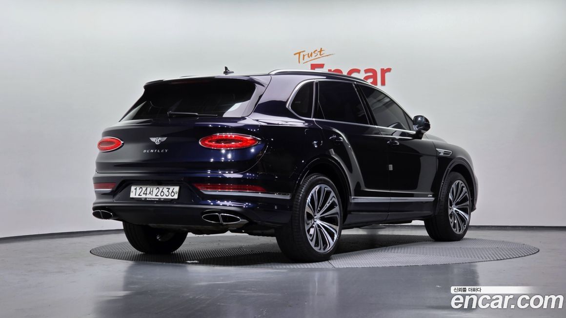 Bentley Bentayga 2023