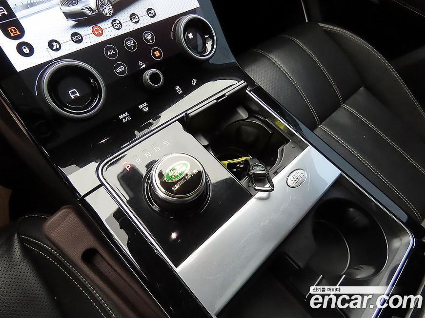 Land Rover Range Rover Velar 2019