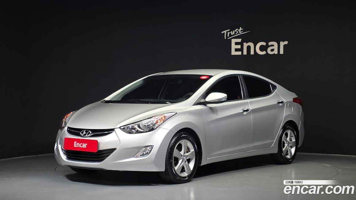Hyundai AVANTE 2011