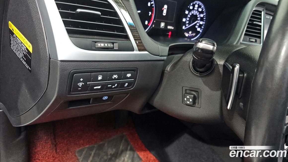 Hyundai Genesis 2015