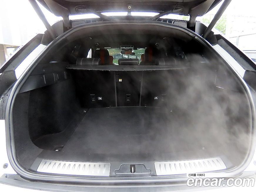 Land Rover Range Rover Velar 2019