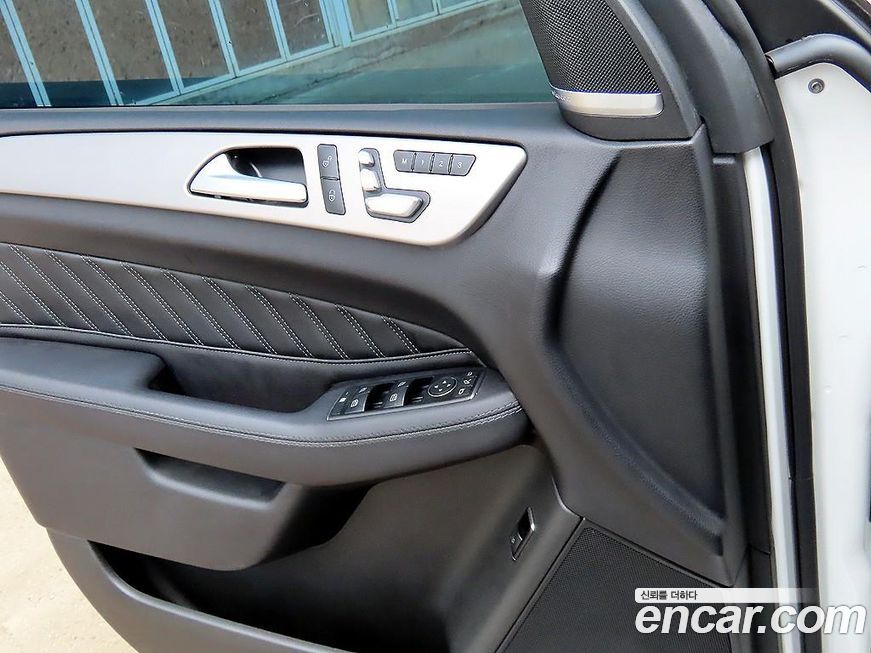 Mercedes-Benz GLE-Class 2018