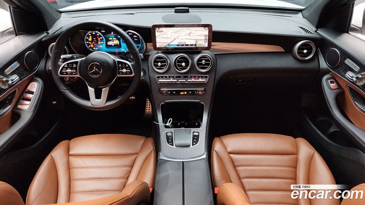 Mercedes-Benz GLC-Class 2022