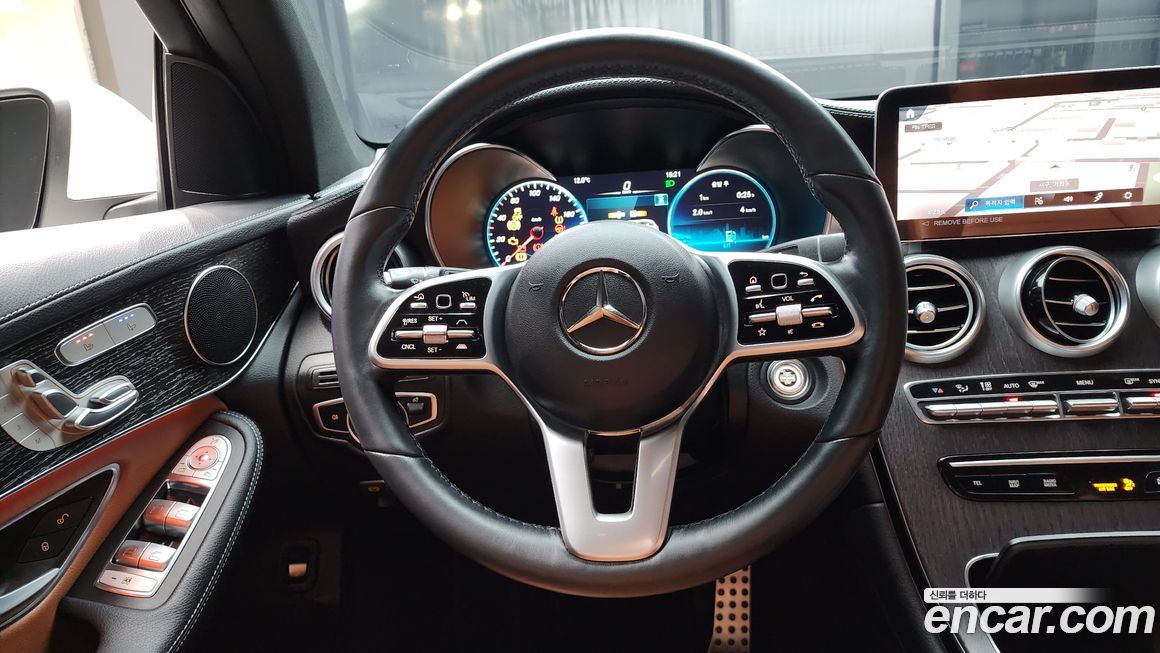 Mercedes-Benz GLC-Class 2022