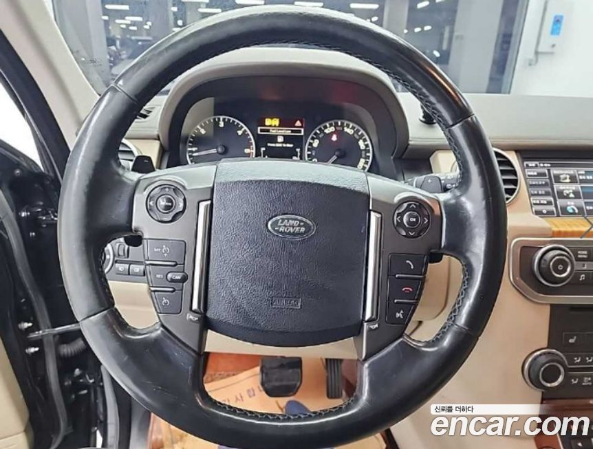 Land Rover Discovery 2015
