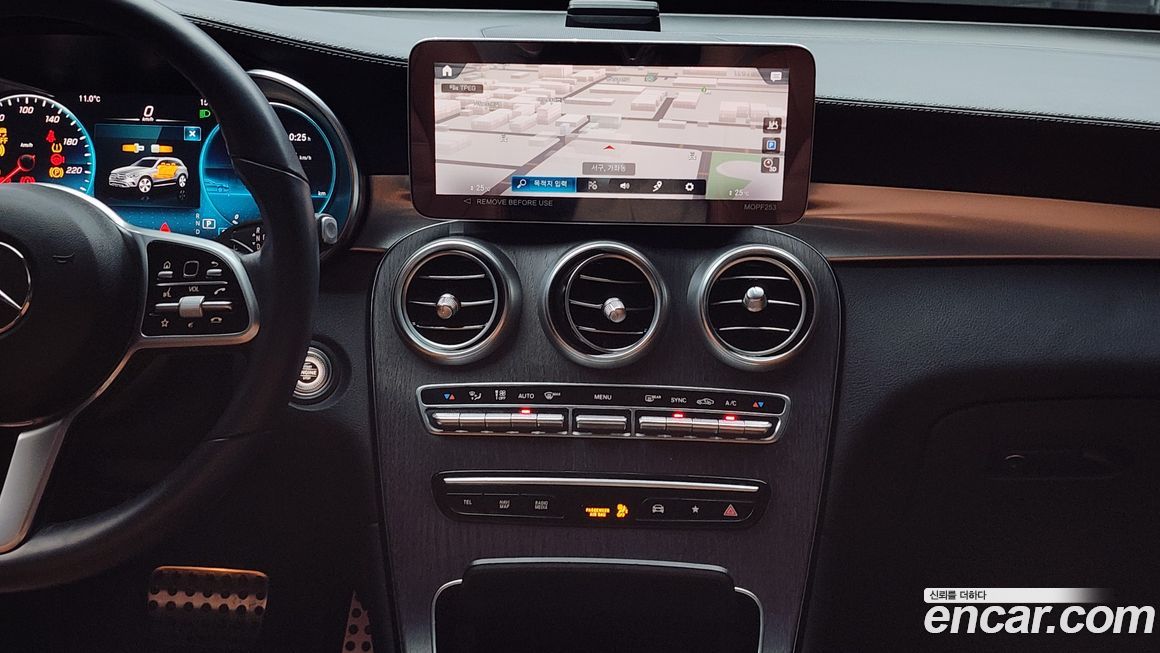 Mercedes-Benz GLC-Class 2022