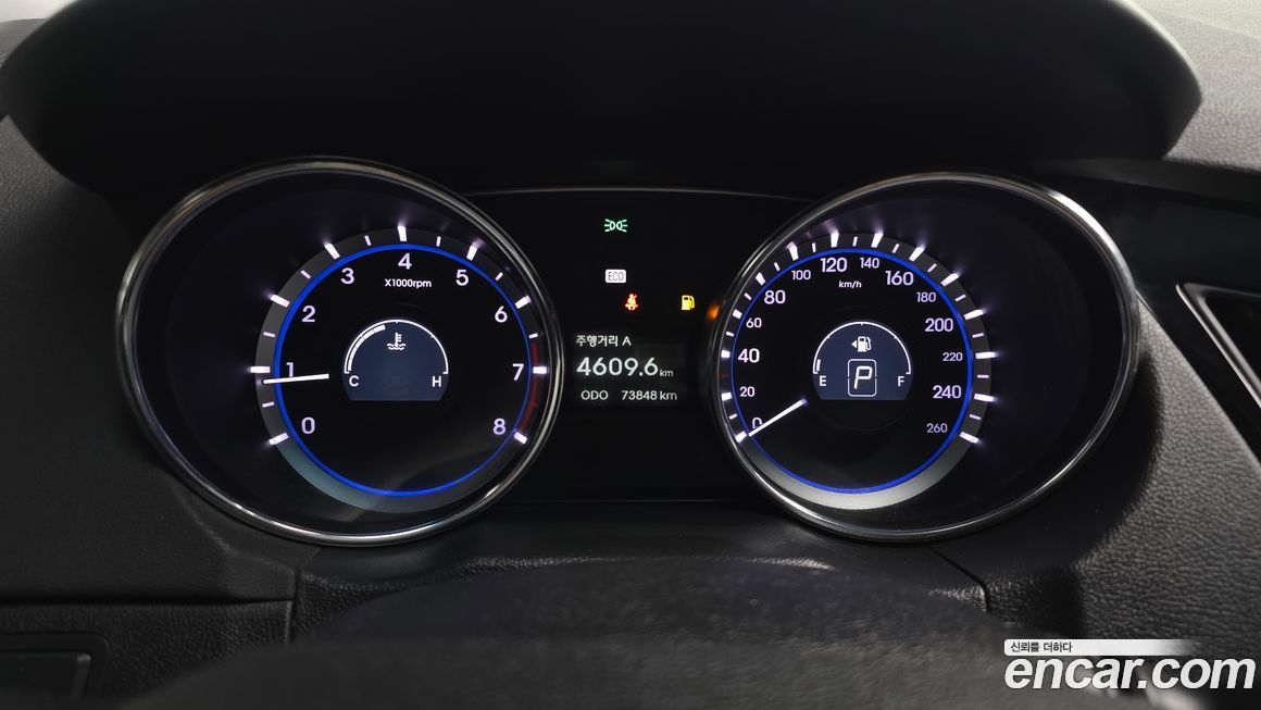 Hyundai Sonata 2010