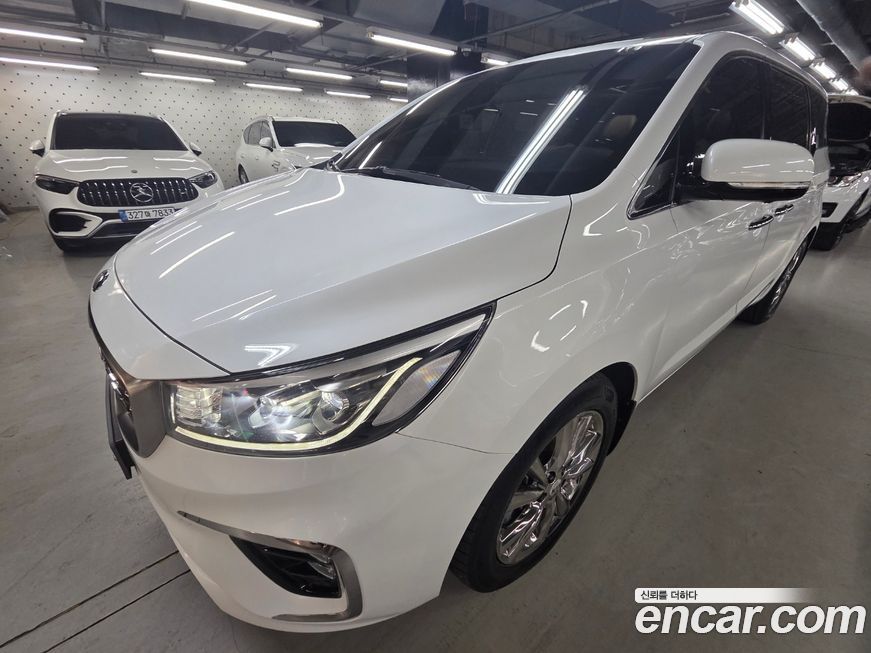 Kia Canival 2019