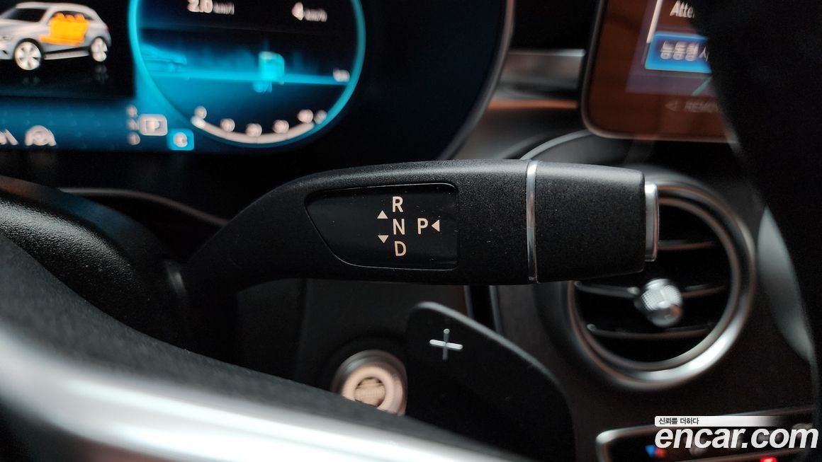 Mercedes-Benz GLC-Class 2022