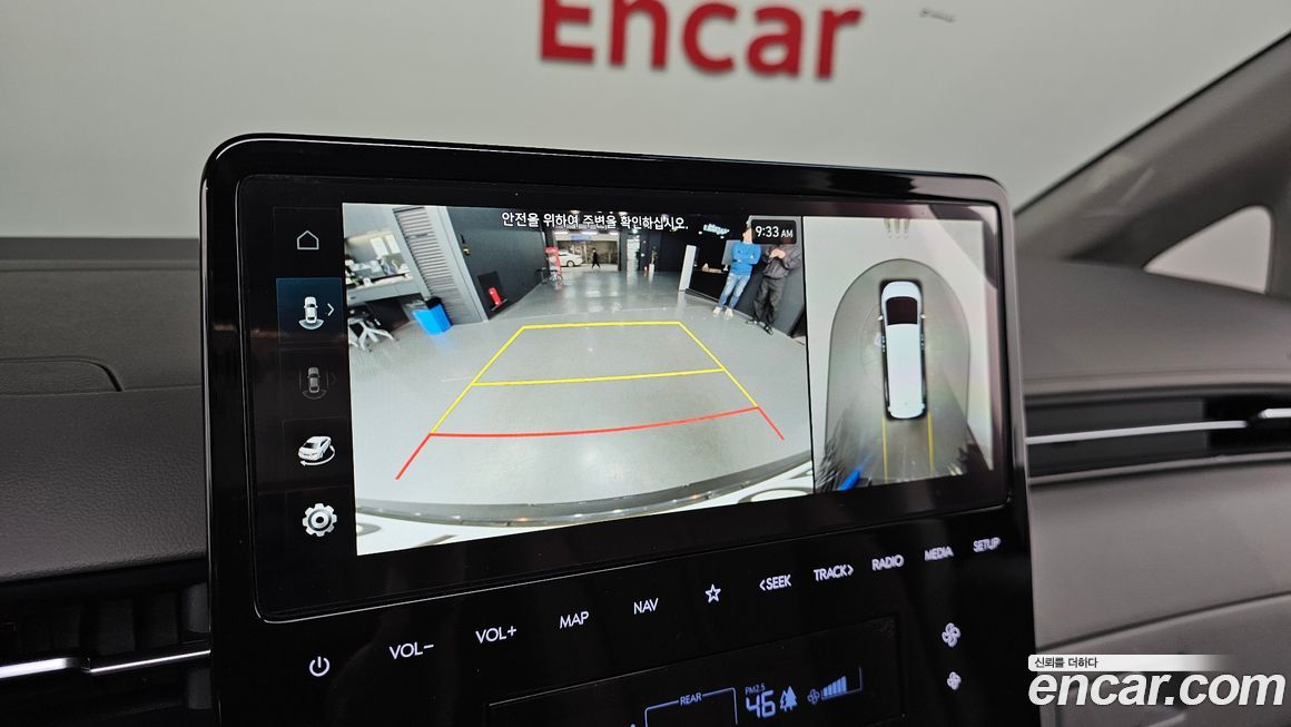Hyundai Staria 2025