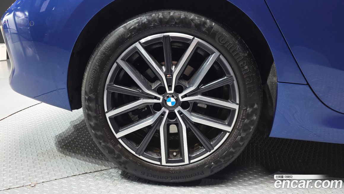 BMW 2-Series 2023