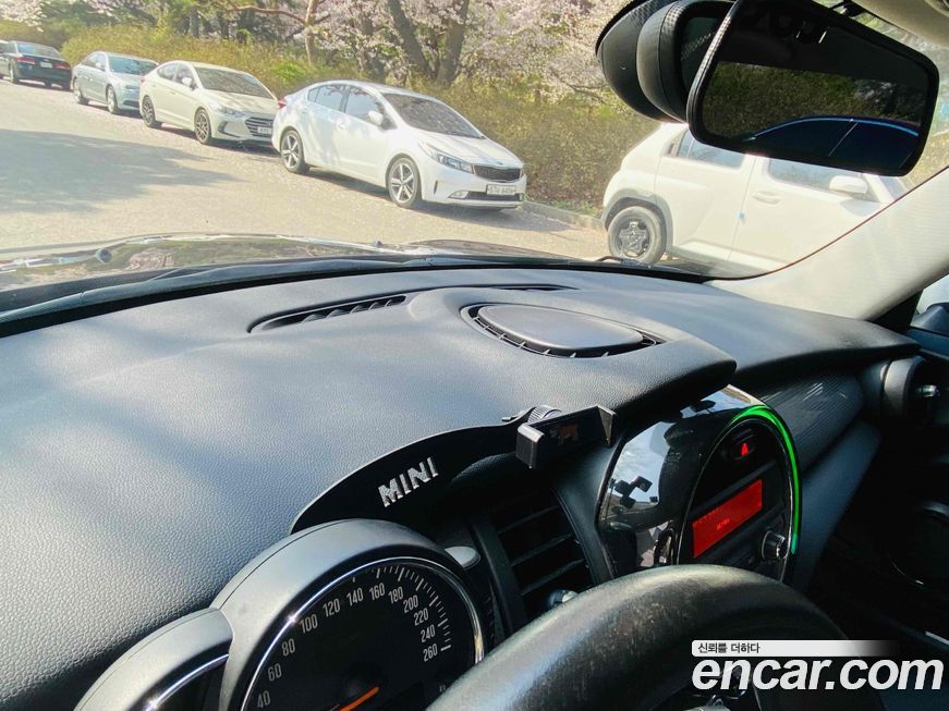 Mini Cooper 2015