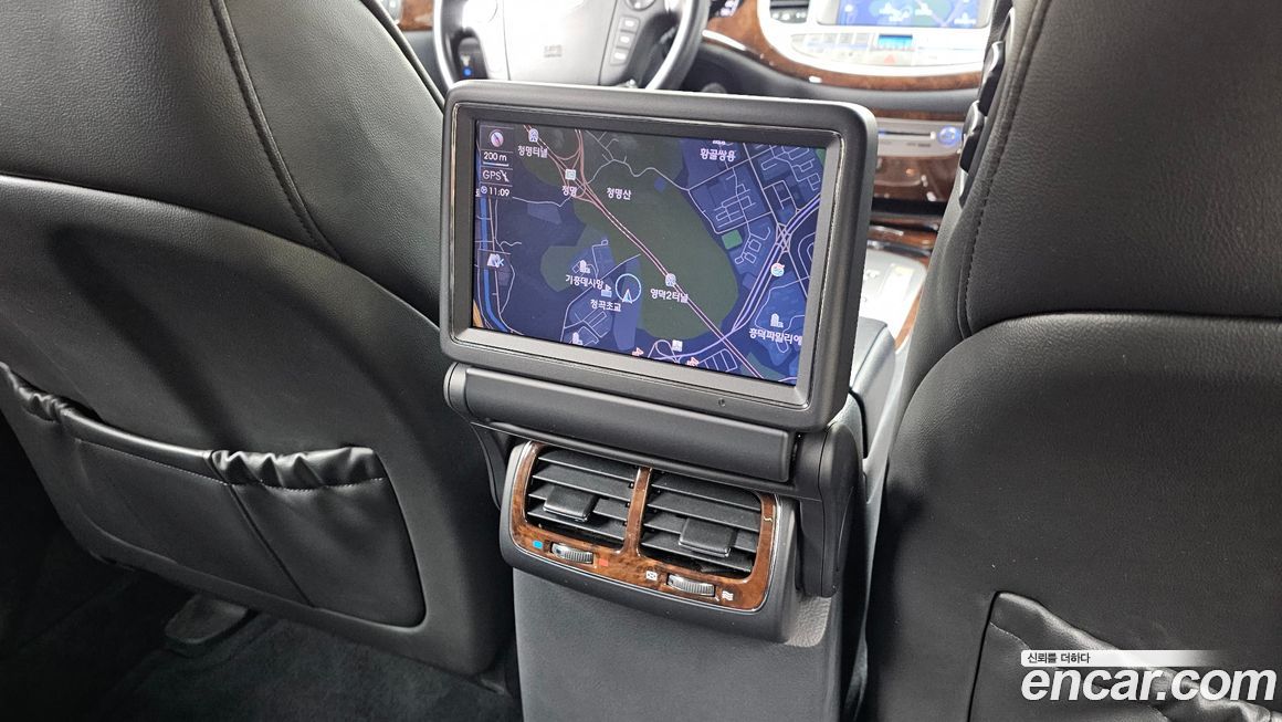 Hyundai Genesis 2009