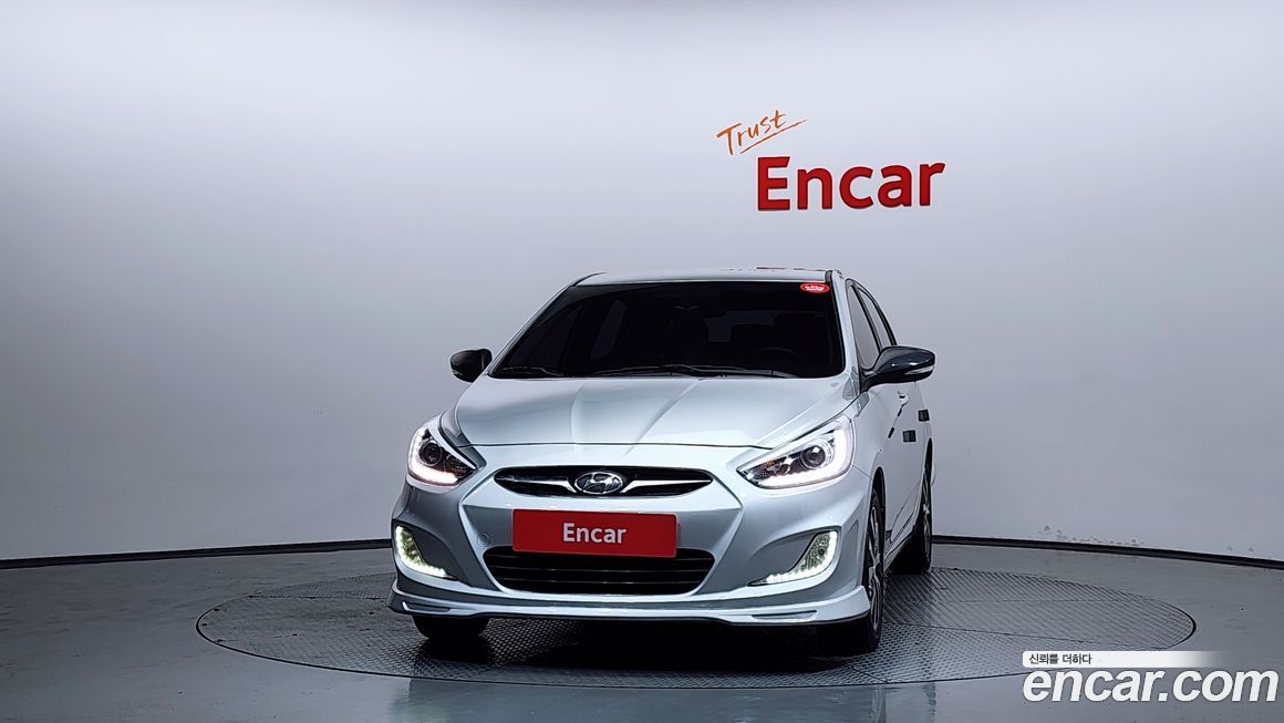 Hyundai Accent 2014