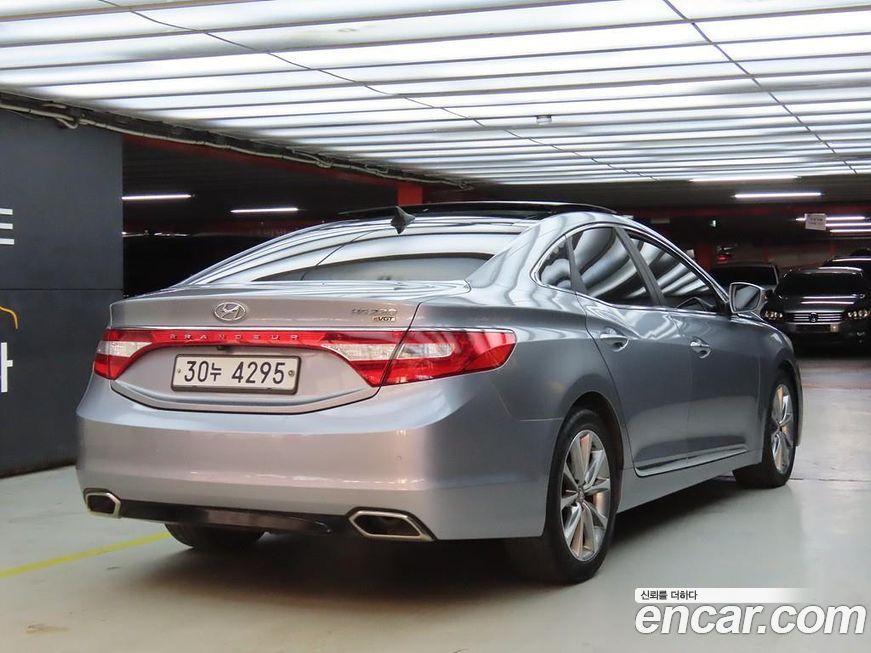 Hyundai Grandeur 2015