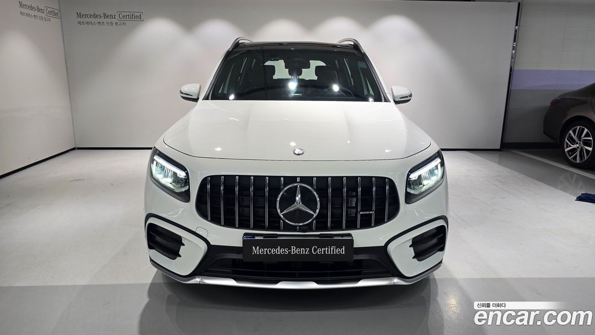 Mercedes-Benz GLB-Class 2025