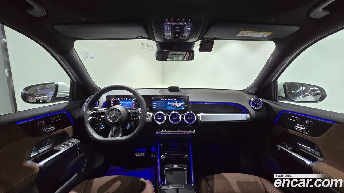 Mercedes-Benz GLB-Class 2025