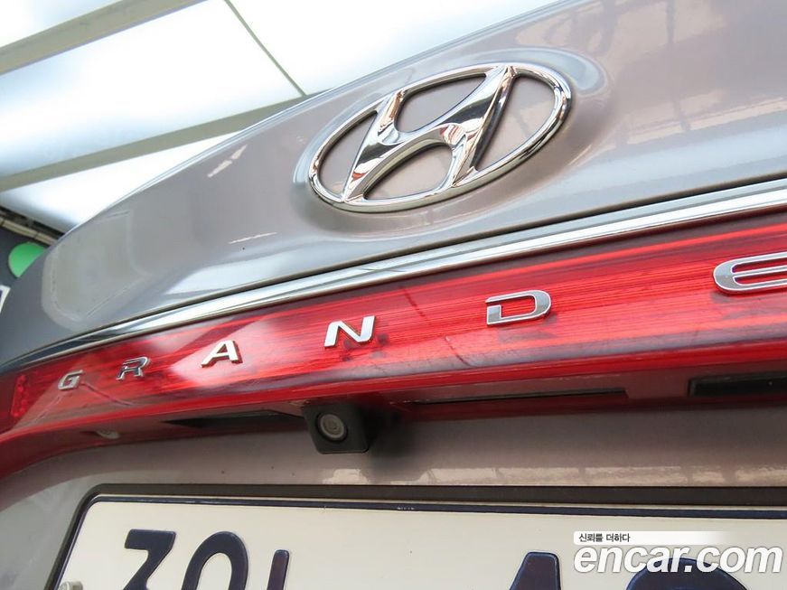 Hyundai Grandeur 2015