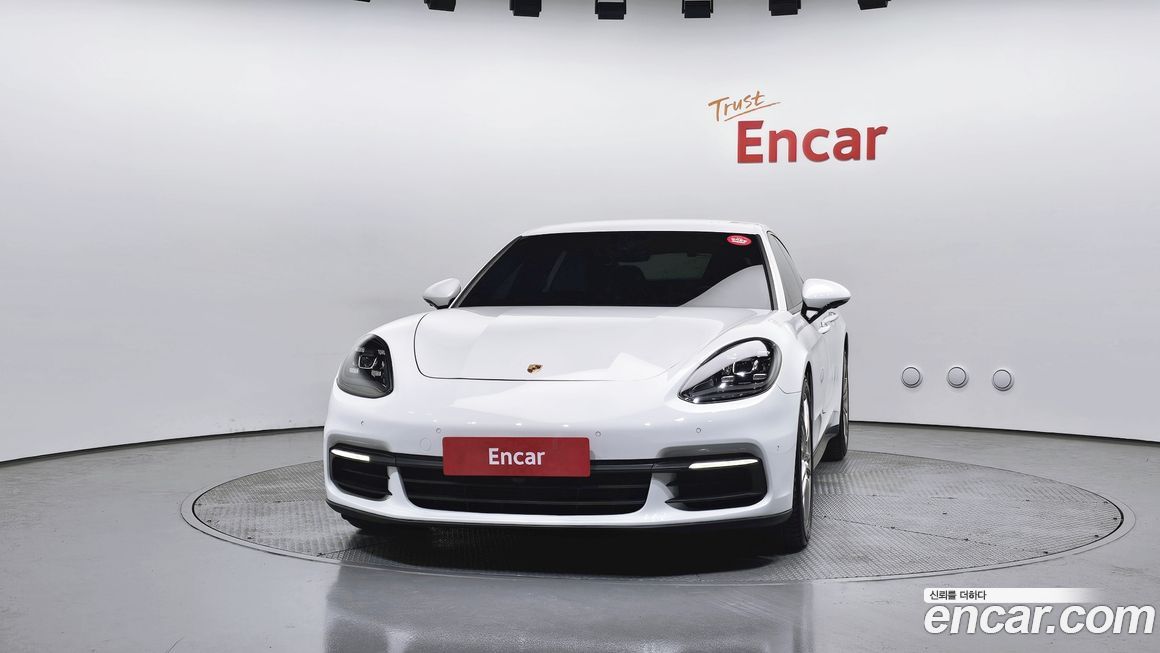 Porsche Panamera 2020