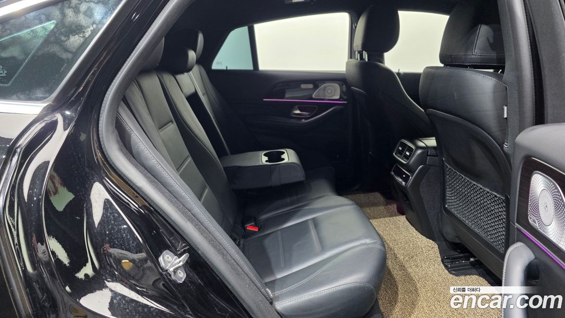 Mercedes-Benz GLE-Class 2021