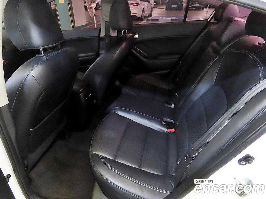 Kia K3 2015
