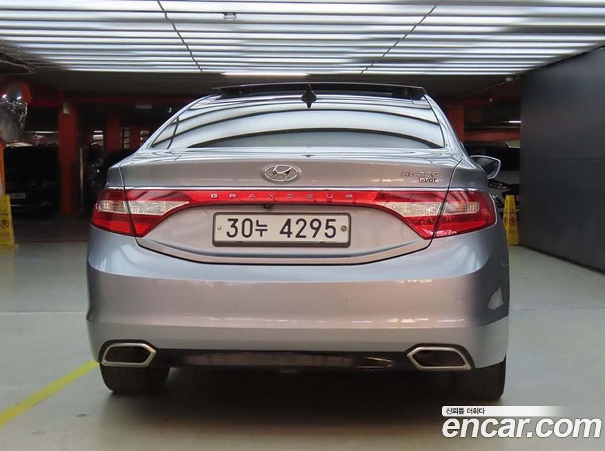 Hyundai Grandeur 2015