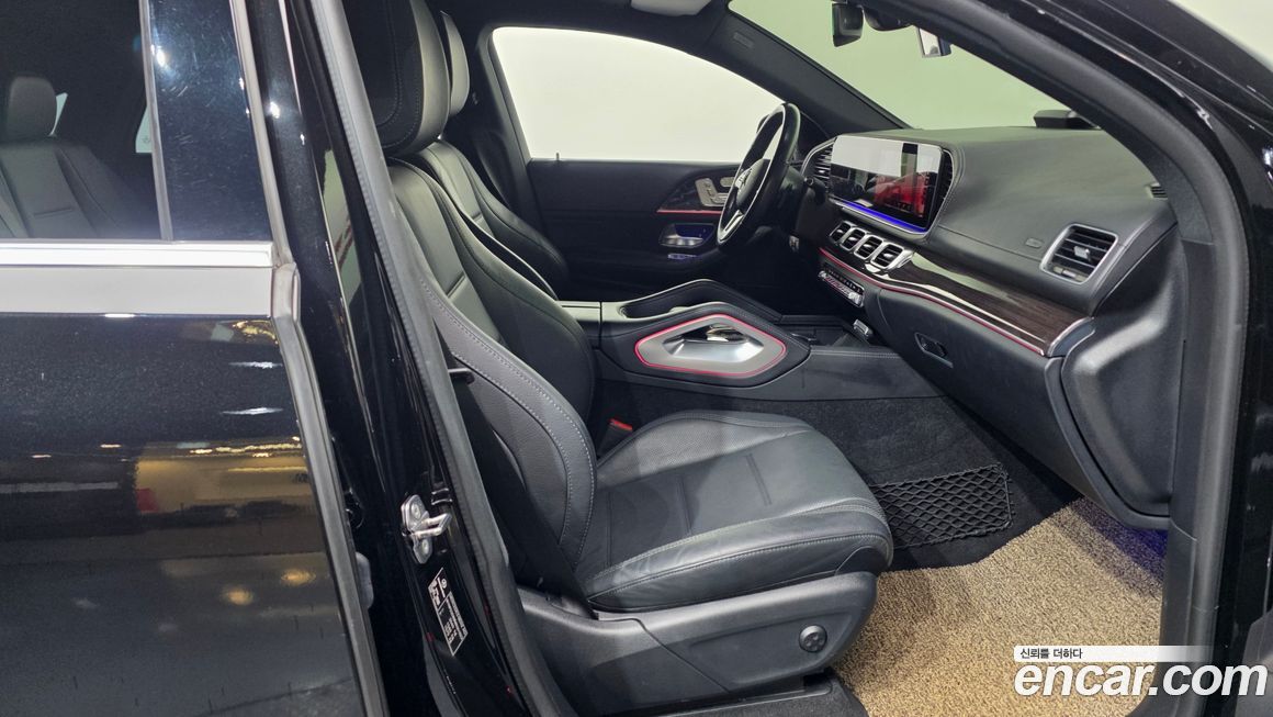 Mercedes-Benz GLE-Class 2021